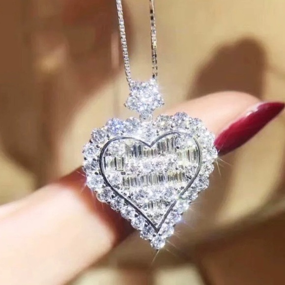 NEW 925 STERLING SILVER DIAMOND PENDANT NECKLACE - Picture 5 of 8